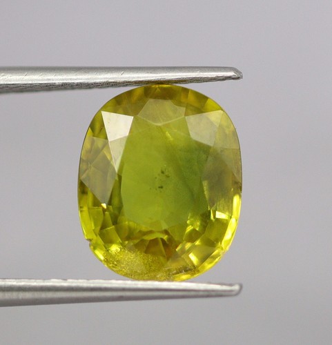 Natürlicher gelber saphir - gelber,