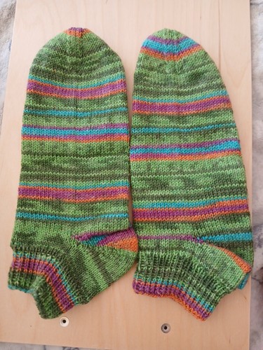 Sneakersocken selbstgestrickt - sneakersocken,