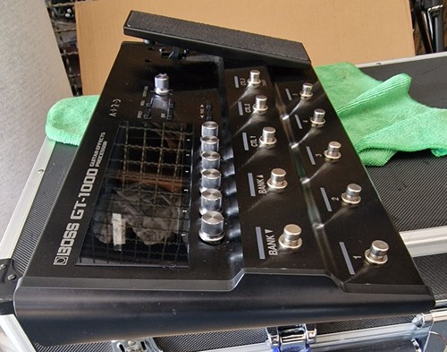 Boss 1000 multieffektgerät - boss, gt-1000