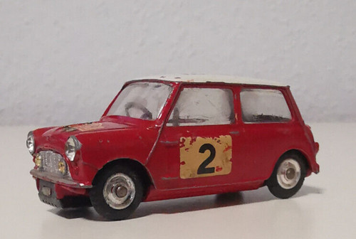 Corgi toys 321 - corgi, bmc