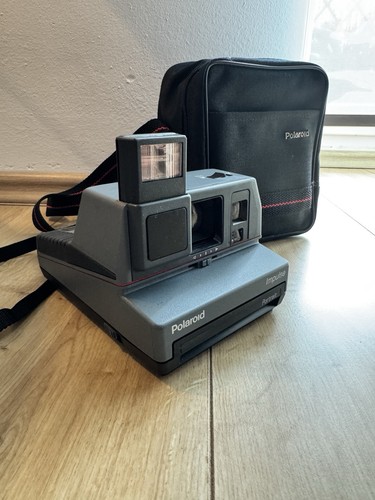Polaroid impulse portrait - polaroid, –