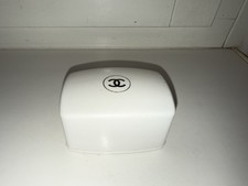 CHANEL Seifenschale – weiß – 3-teilig – Vintage – mit CC-Logo (defekt / geklebt)