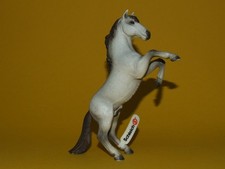 9)  Schleich Schleichpferd