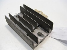 Regler Lichtmaschine Gleichrichter Daelim SQ 125 S2 Freewing, 05-06