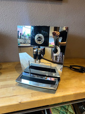 Jura Impressa J9 Kaffeevollautomat - IN CHROM - Neu REVIDIERT - IN-STAND-GESETZT