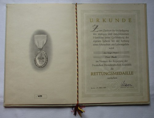 Ddr urkunde rettungsmedaille - urkunde,