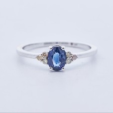 Ring aus 14 kt Weisgold mit