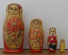 USSR-Matrjoschka! Matroschka! Babuschka! 4 Holzpuppen. RARITÄT! ZERTIFIKAT 1976!