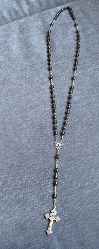 Rosenkranz mit schwarzen