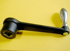 DIN 469 Handkurbel  flach