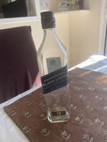 Johnnie walker black label - walker,