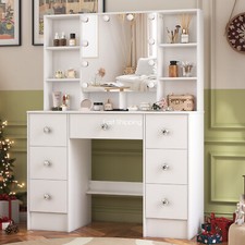 Schminktisch mit Beleuchtung