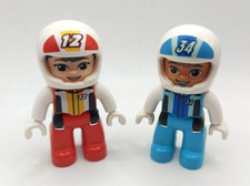 LEGO DUPLO FIGUREN RENNFAHRER
