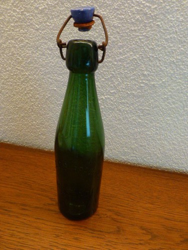 Alte prägeflasche - alte,