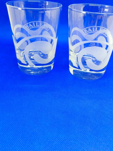 Baileys irish cream - baileys,