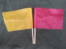 NVA Flaggensatz rot+gelb Regulierer Kradmelder Militärfahrzeuge Grenze Armee DDR