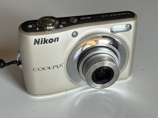 Nikon Coolpix L27 /