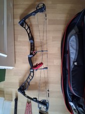 Elite Compoundbogen Victory 50ibs RH inkl. Zubehör 