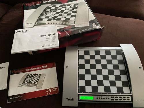 Mephisto chess explorer - mephisto,