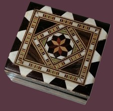 Schmuckdose Klappdeckel Dose Intasien Handgefertig Braun Bunt Holzdose Holz top