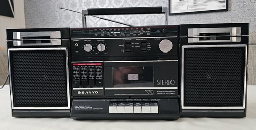 Sanyo m9711lu stereo radio - stereo,