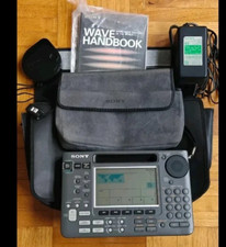 Sony ICF-SW55 World Band Receiver FM/LW/MW/SW World Band Radio mit Koffer