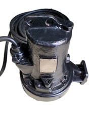 Jung Pumpe UFK25/2M/3 Schneidradpumpe Abwasserpumpe