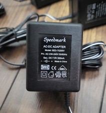 4 Stück Steckernetzteil 7,5V 0,2A AC/DC Adapter Ladekabel Netzkabel 200 mA NEU