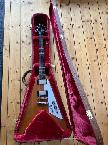 Gibson flying 2021 antique - flying, v
