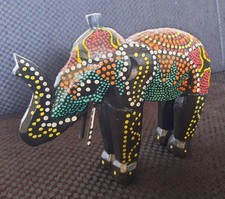 ELEFANT - ALS DEKO - HOLZ - BUNT VERZIERT - INDIEN USW.  - CA. 20 x 16 x 6 CM
