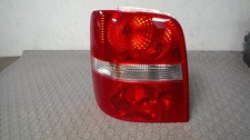 Heckleuchte/ Rückleuchte Links ( Hella ) VW 1 T Touran 2.0 TDI 1T0945095C