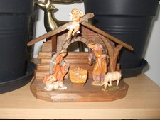 KOMPLETTE KRIPPE MIT FIGUREN