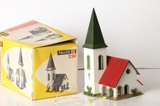 Faller H0 239  Kirche mit