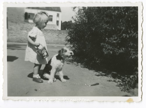 Berlin 1950 kleines mädchen - -,
