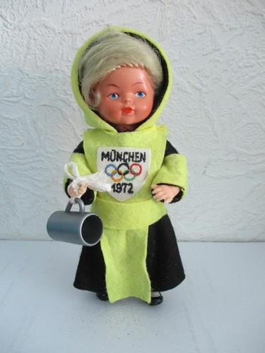 Souvenir werbepuppe olympia - werbepuppe,