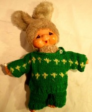 Original Monchichi in weiß mit Strickpullover und -Hose + Schlafsack **Rarität* 