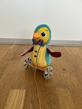 Lamaze Pinguin „Walter“, Nachziehtier ca. 28 cm