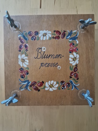 Blumenpresse hobby nostalgie - hobby,