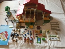 Playmobil 4190 moderner Reiterhof, Pferde, Ponys, viel Zubehör,Pferdehof