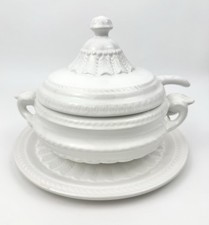 Vintage Elpa White Embossed