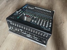 Allen & Heath QU-16 –