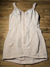 RARITÄT: TRIUMPH Torselette /