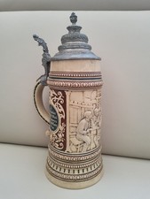 Alter Relief Bierkrug Steingut