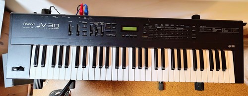 Roland jv30 classic synth with - roland,