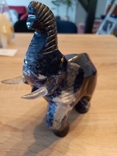 010/25 Steinfigur Elefant Handgearbeitet Skulpturen  StatueBlauer Stein 1,7 Kg
