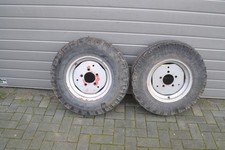 Vorderreifen mit Felgen