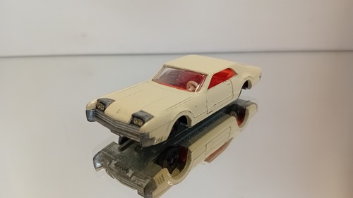 Siku v267 oldsmobile toronado - v267,