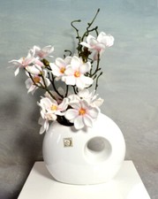 Magnolienzweig künstlich