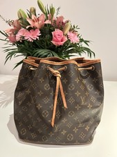 Auth Louis Vuitton Petit Noe