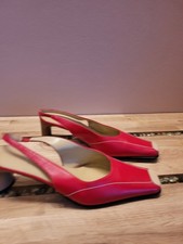 Sehr ausgefallene rote